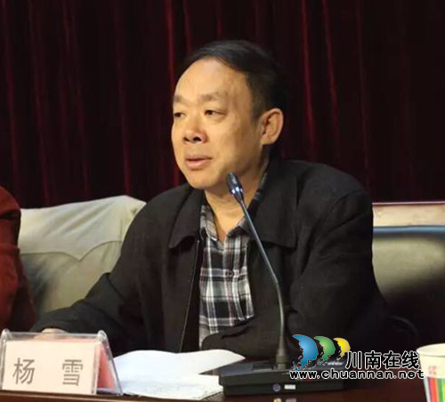 泸州:捐赠《浴血石顶山》铭记红军历史伟绩(图3) 泸州:捐赠《浴血石顶山》铭记红军历史伟绩(图3)