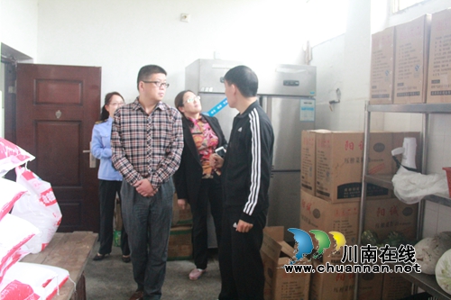 泸州市食药监局督查合江县食品安全工作(图4)