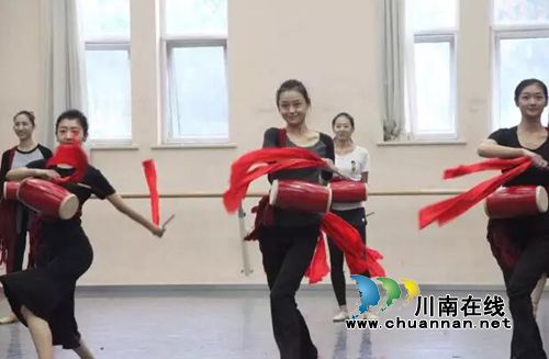舞剧《兰花花》门票紧俏 幕后秘密提前剧透!(图16) 舞剧《兰花花》门票紧俏 幕后秘密提前剧透!(图16)