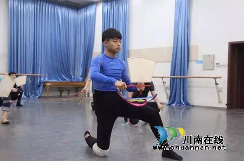 舞剧《兰花花》门票紧俏 幕后秘密提前剧透!(图19) 舞剧《兰花花》门票紧俏 幕后秘密提前剧透!(图19)