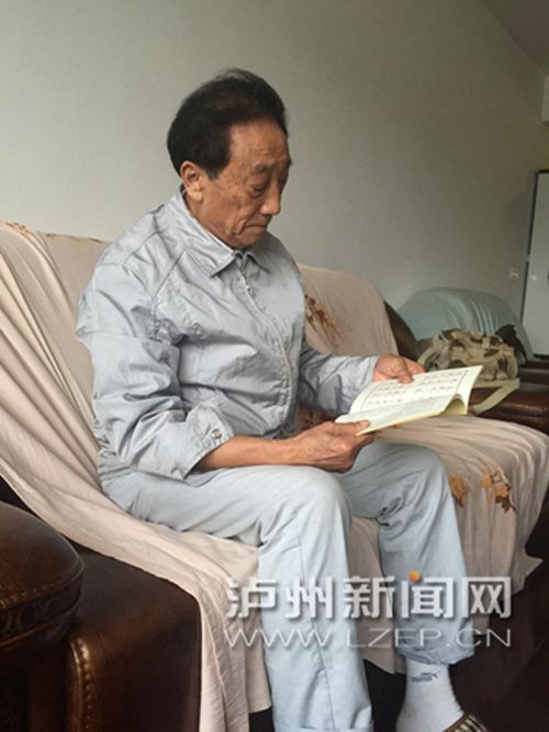 生命不息资助不止 叙永退休教师9年捐助30万元(图1) 生命不息资助不止 叙永退休教师9年捐助30万元(图1)