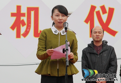 泸州拍泸县农民演艺纪录片 冲“五个一”工程奖(图5) 泸州拍泸县农民演艺纪录片 冲“五个一”工程奖(图5)