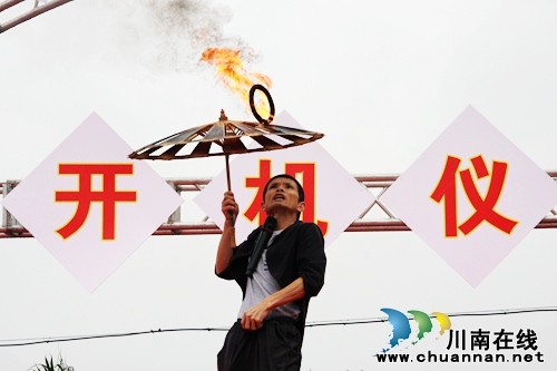 泸州拍泸县农民演艺纪录片 冲“五个一”工程奖(图9) 泸州拍泸县农民演艺纪录片 冲“五个一”工程奖(图9)