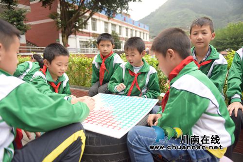 泸州叙永：坚决打赢禁毒战&nbsp;齐心共筑保护墙(图2)