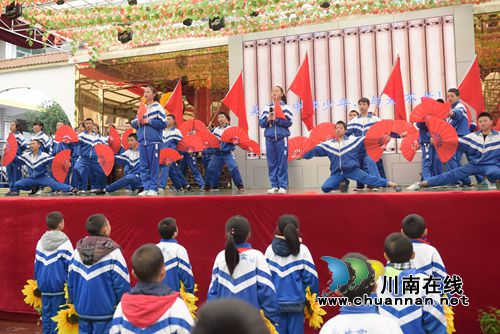 全国禁毒骨干培训班300余名学员视察叙永(图4)
