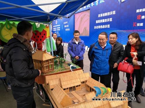中职学生技能大赛 泸州建校喜获全市“大满贯”(图3) 中职学生技能大赛 泸州建校喜获全市“大满贯”(图3)