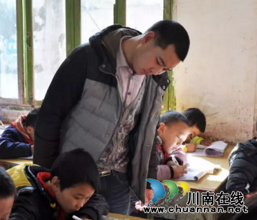 泸州：两位村小老师与四条生命的故事(图4)