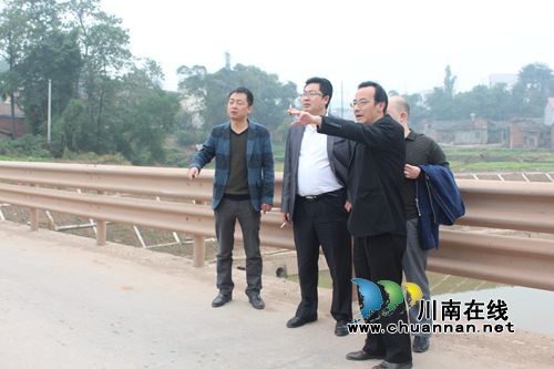 内江市水务局督查组到隆昌县检查岁末年初水利安全工作(图2)