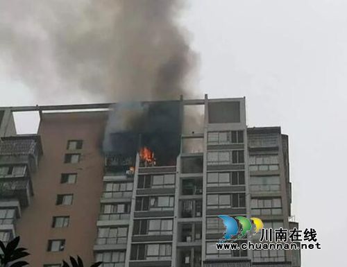 泸州城西突发大火!这些高楼灭火技能必须学会(图1) 泸州城西突发大火!这些高楼灭火技能必须学会(图1)