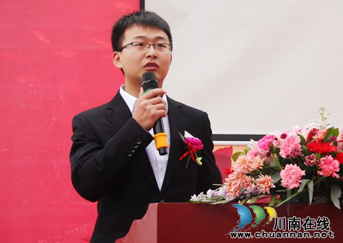 泸州韬明世家装饰工程公司在西南商贸城开业(图4) 泸州韬明世家装饰工程公司在西南商贸城开业(图4)