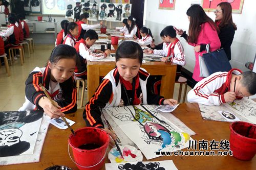省2016年度教育科研优秀成果推广会在泸县召开(图9) 省2016年度教育科研优秀成果推广会在泸县召开(图9)