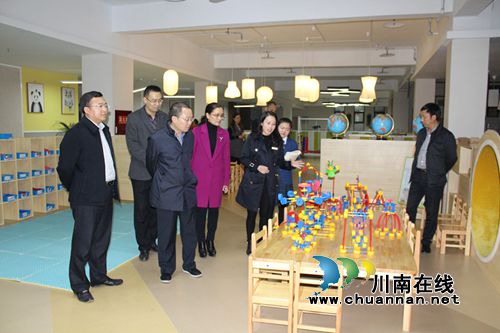 泸州市“教育局长县区行”走进古蔺县(图1) 泸州市“教育局长县区行”走进古蔺县(图1)