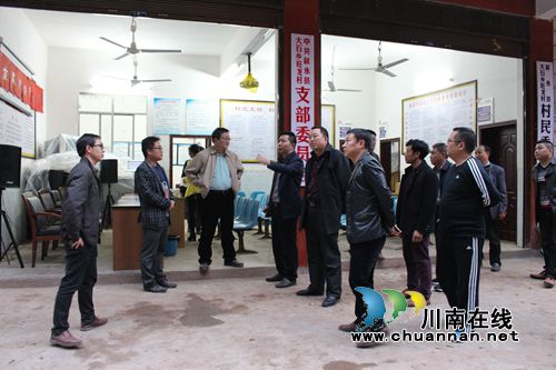 叙永县长唐杰督导调研大石乡脱贫攻坚工作(图2)