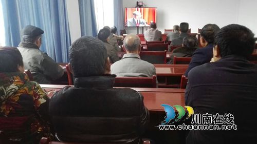 合江：“云视泸州”进村&nbsp;干部少走冤枉路(图1)