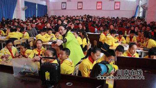 泸州十八中教师获泸州市小学科学课堂展示活动一等奖(图4)