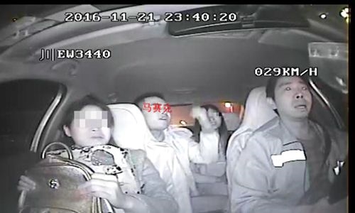 泸州一男子怀疑被绕路&nbsp;殴打的哥叫嚣“杀死你”(图1)