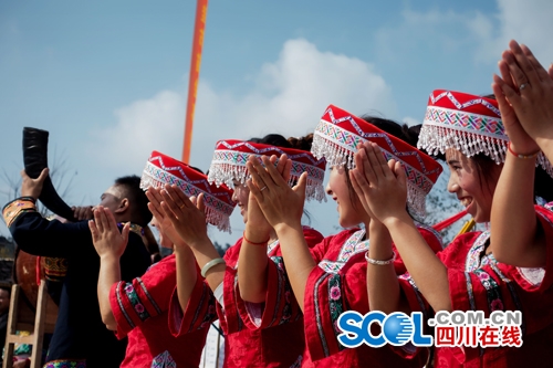29日&nbsp;宜宾珙县举办2016年苗年节活动(图2)