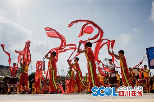 29日&nbsp;宜宾珙县举办2016年苗年节活动(图5)