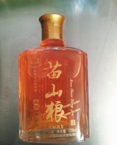 泸州三男子网上买“伟哥”自酿药酒 被罚130万(图1) 泸州三男子网上买“伟哥”自酿药酒 被罚130万(图1)