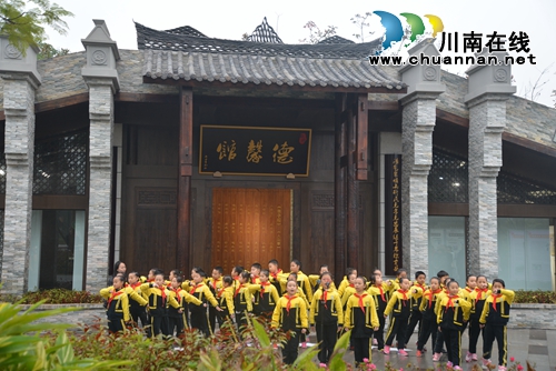 泸县:全省第一个家风馆“德馨馆”正式开馆(图9) 泸县:全省第一个家风馆“德馨馆”正式开馆(图9)
