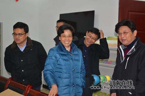 李登菊:合江脱贫攻坚要全省争一流全国争上流(图3) 李登菊:合江脱贫攻坚要全省争一流全国争上流(图3)