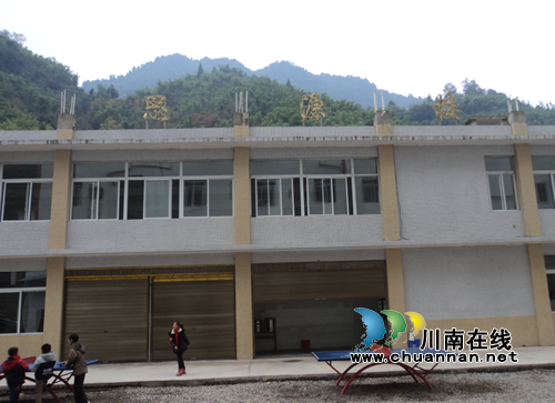 合江县自怀镇关口实验学校旧貌换新颜(图5)