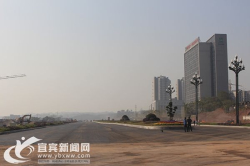 宜宾:宽99米金沙江大道(一期)月底通车(图1) 宜宾:宽99米金沙江大道(一期)月底通车(图1)