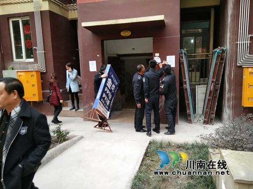 泸州张坝景区:多措施“创文” 提升群众满意度(图2) 泸州张坝景区:多措施“创文” 提升群众满意度(图2)