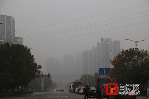 自贡再次启动重污染天气黄色预警(图1) 自贡再次启动重污染天气黄色预警(图1)
