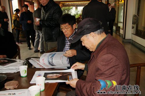 中国著名作家诗人到沈酒集团邻玉基地采风创作(图11) 中国著名作家诗人到沈酒集团邻玉基地采风创作(图11)