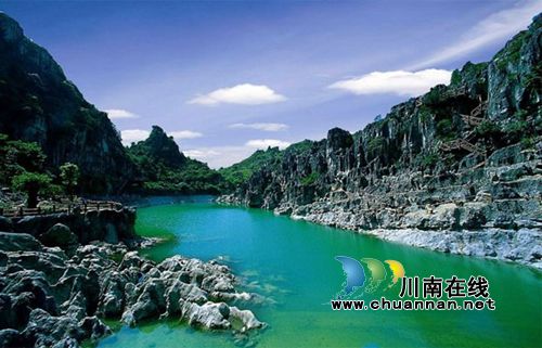 宜宾兴文石海：四川居民购交通套票免门票！(图1)
