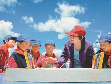 四川科普扶贫&nbsp;三驾马车助力老乡精准脱贫(图1)