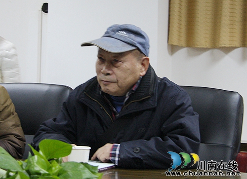 作家摄影家联手 《泸州文艺》打响扶贫精准之战(图4) 作家摄影家联手 《泸州文艺》打响扶贫精准之战(图4)
