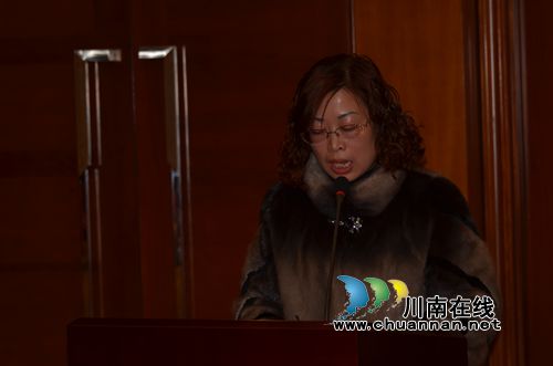 泸州举行首届“酒城工匠”命名仪式(图8) 泸州举行首届“酒城工匠”命名仪式(图8)