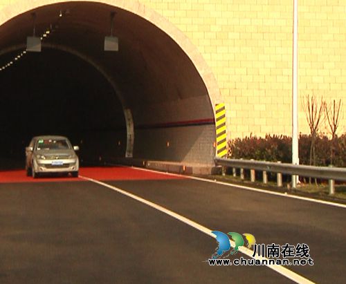 泸合产城大道正式通车 为合江发展带来新动力(图2) 泸合产城大道正式通车 为合江发展带来新动力(图2)