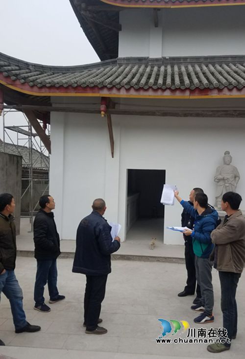 泸县云龙镇开展节前寺庙宗教活动场所安全大检查(图1) 泸县云龙镇开展节前寺庙宗教活动场所安全大检查(图1)