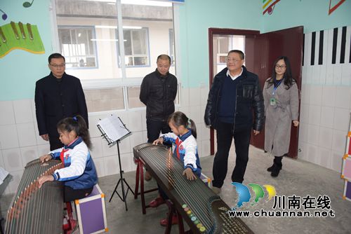 泸州市政府督导组验收叙永教育均衡发展工作(图5)