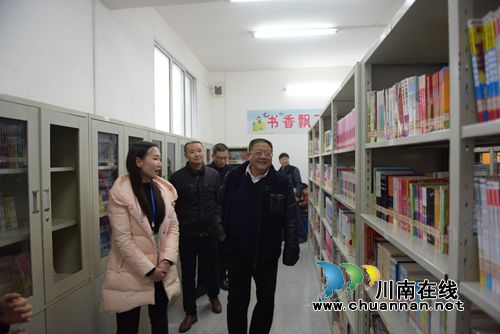 泸州市政府督导组验收叙永教育均衡发展工作(图4)