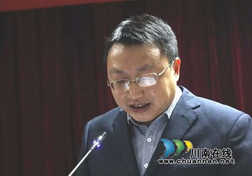 泸州市作家协会召开2016年年会(图10) 泸州市作家协会召开2016年年会(图10)