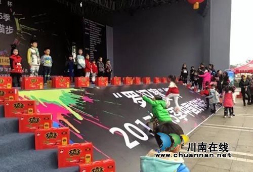 “罗汉寳”杯2017中国好猫步泸州赛区热力开赛(图55) “罗汉寳”杯2017中国好猫步泸州赛区热力开赛(图55)