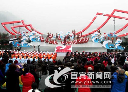 不让百姓掏腰包 宜宾文化展演模式“很给力”(图2) 不让百姓掏腰包 宜宾文化展演模式“很给力”(图2)