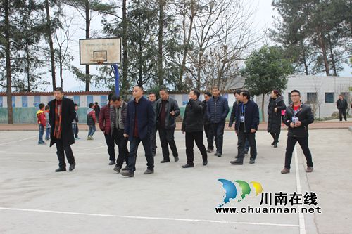 古蔺县教育局为建新学校关爱留守儿童特色工作点赞(图3) 古蔺县教育局为建新学校关爱留守儿童特色工作点赞(图3)