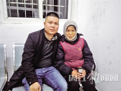 妇女被拐 “流落”内江18年 孝儿寻母踏遍全川(图1) 妇女被拐 “流落”内江18年 孝儿寻母踏遍全川(图1)