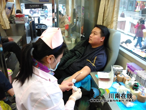 泸州纳溪:启动春节应急献血活动(图2) 泸州纳溪:启动春节应急献血活动(图2)