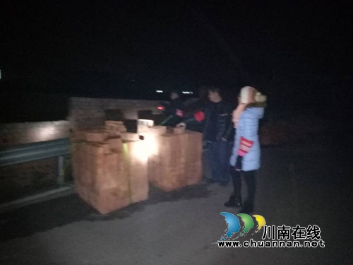 龙马潭区特兴镇春节期间开展夜间巡逻行动(图3)