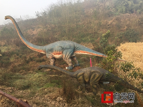 自贡首届恐龙文化旅游节开幕 带你重返侏罗纪(图2) 自贡首届恐龙文化旅游节开幕 带你重返侏罗纪(图2)