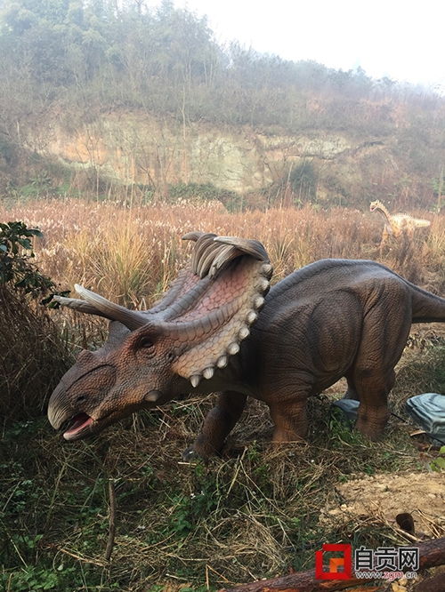 自贡首届恐龙文化旅游节开幕 带你重返侏罗纪(图4) 自贡首届恐龙文化旅游节开幕 带你重返侏罗纪(图4)