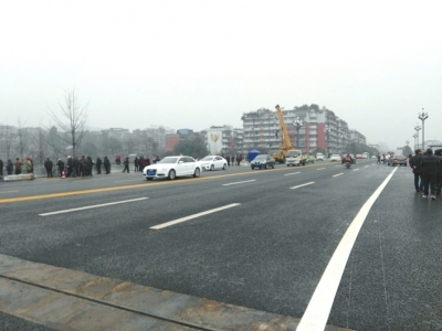 “两桥”通车&nbsp;自贡东兴寺片区将建繁华商业中心(图1)