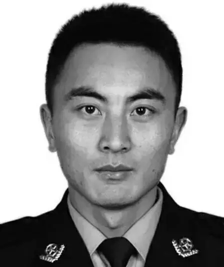 市委决定追授蔡松松“全市优秀***员”称号(图1)