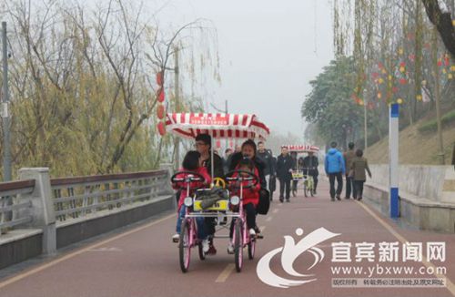 新春佳节&nbsp;宜宾各公园景点人气爆棚(图7)